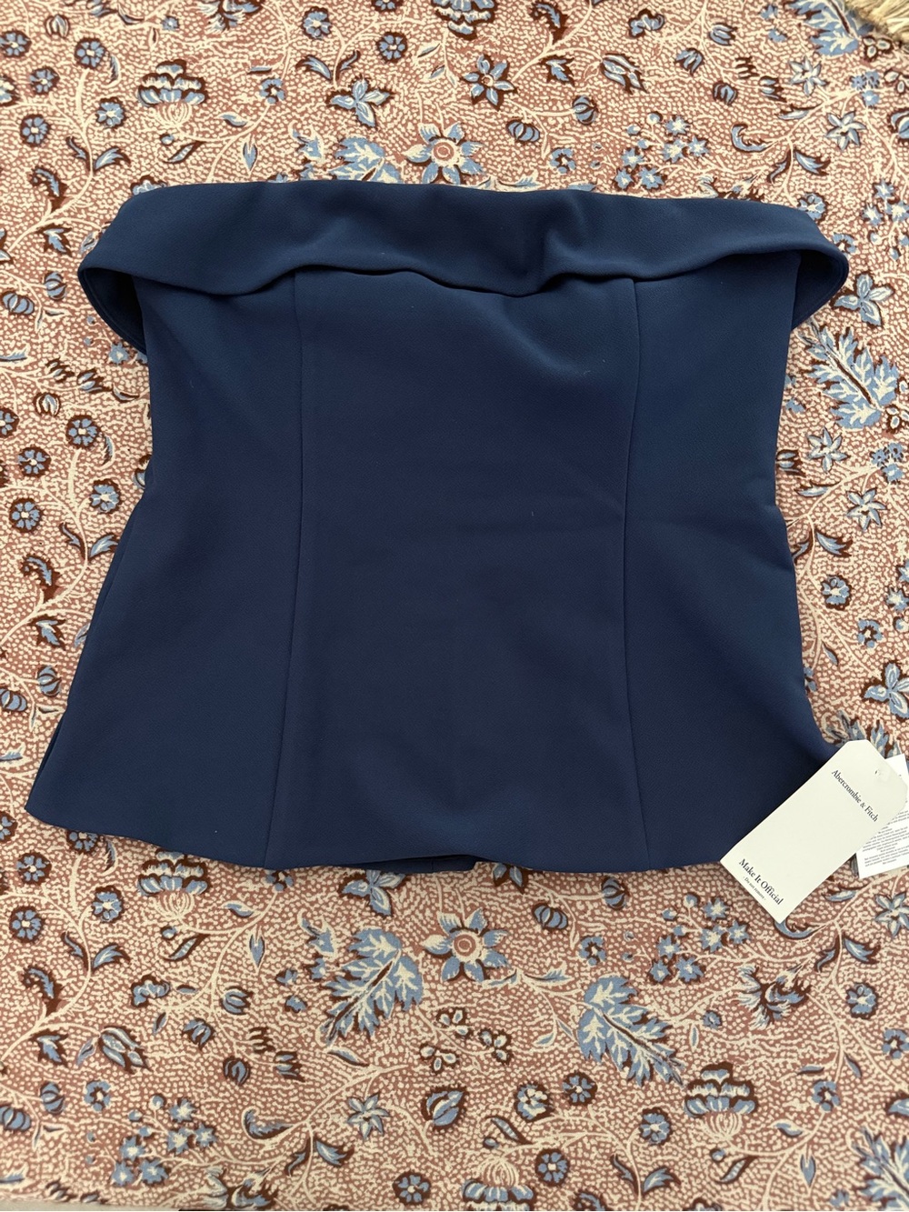 NWT Abercrombie & Fitch Bra- Free Strapless Top- Midnight Blue - Picture 6 of 9